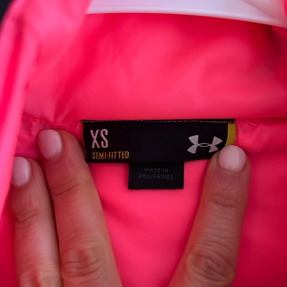 Under Armour puffer vest - Picture 6 of 6